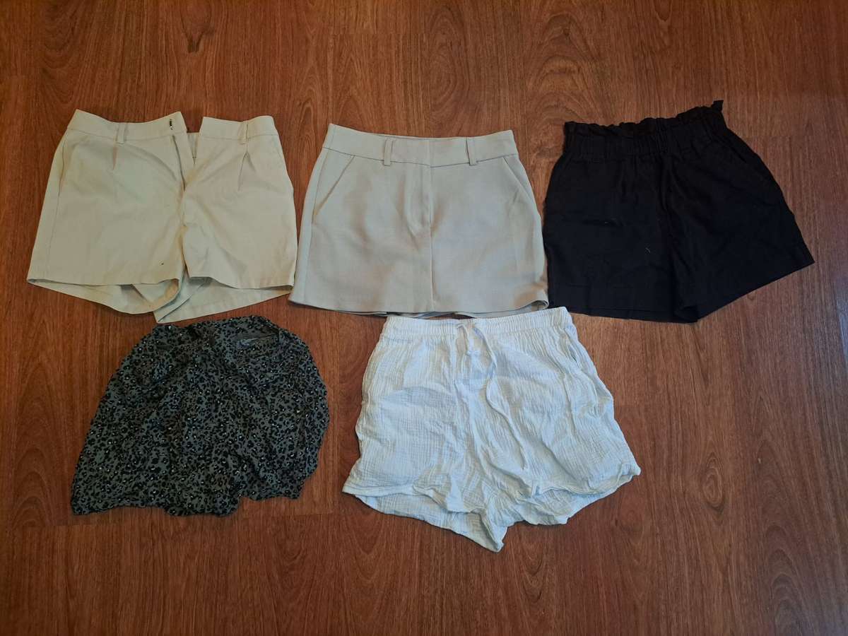 42 Pieces of Ladies Clothing Sizes 8-10