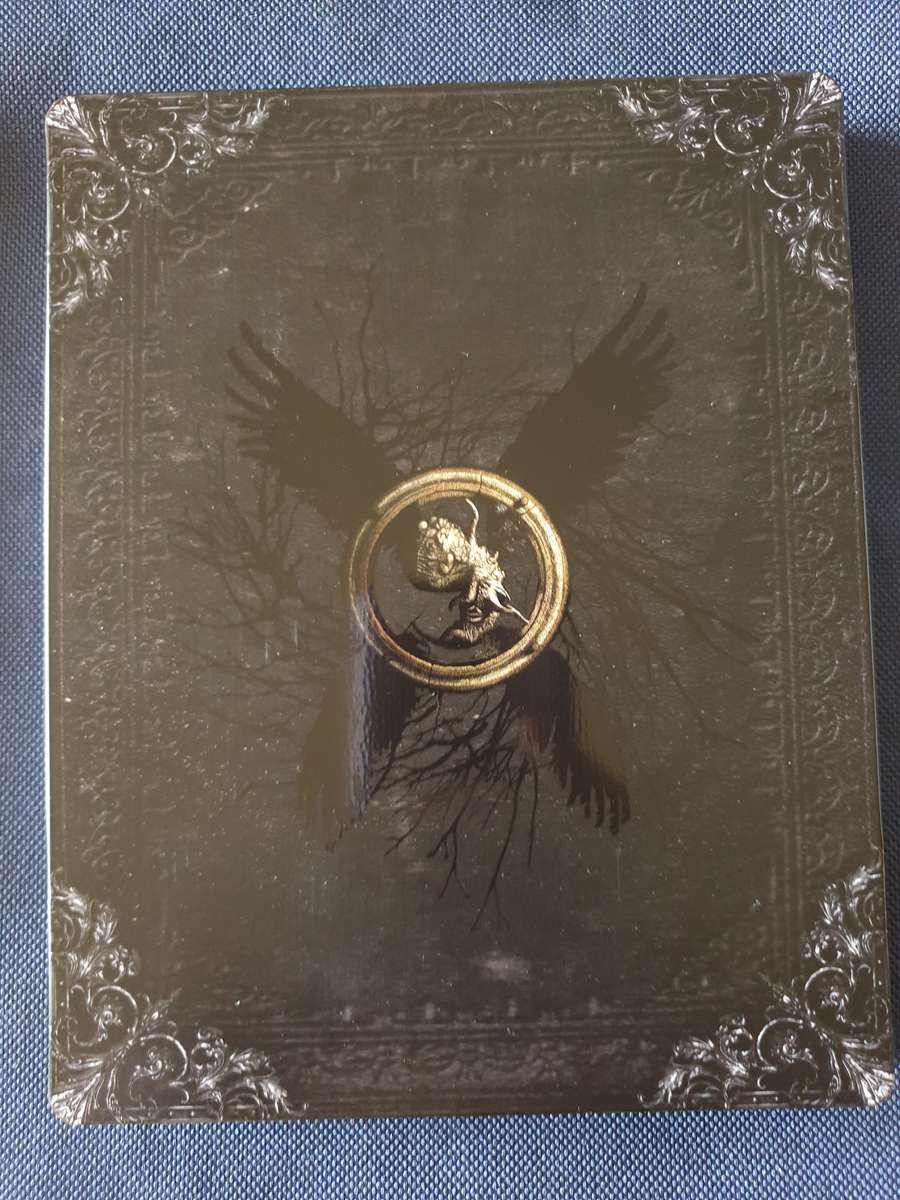 Xbox One Game - Resident Evil Village - Steel Box and cover