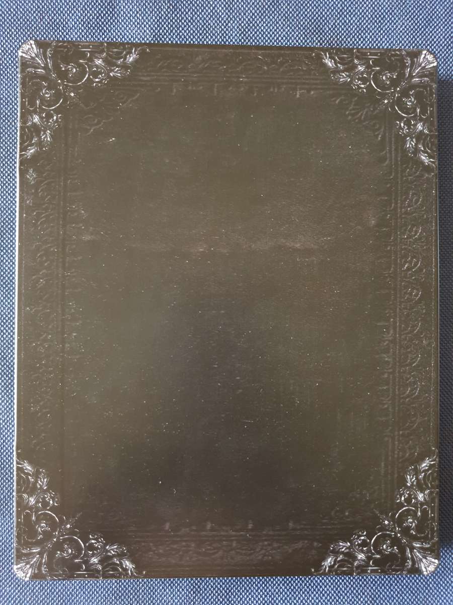 Xbox One Game - Resident Evil Village - Steel Box and cover