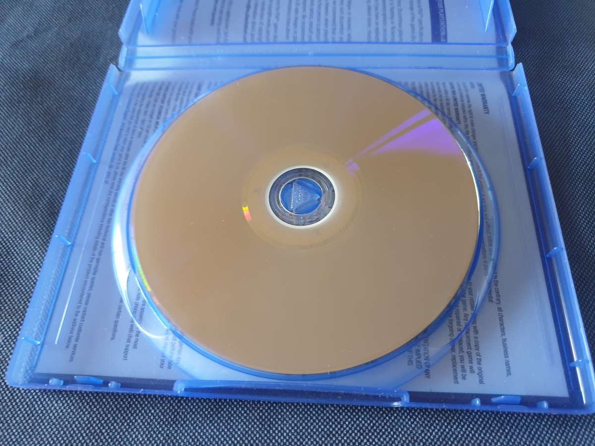 PS4 - Rise of the Tomb Raider