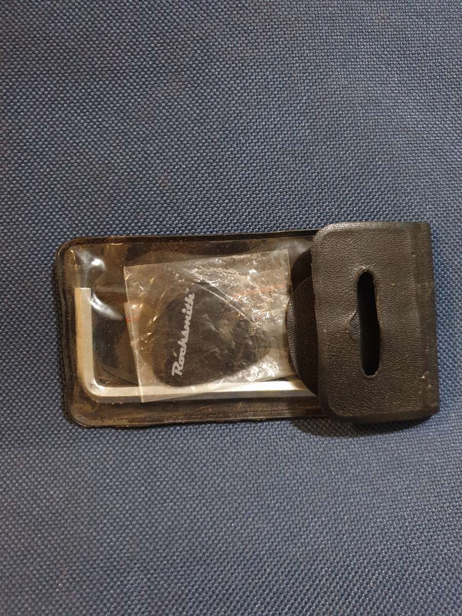 PS3 Game - Rocksmith 2014 + Realtone cable + accessories