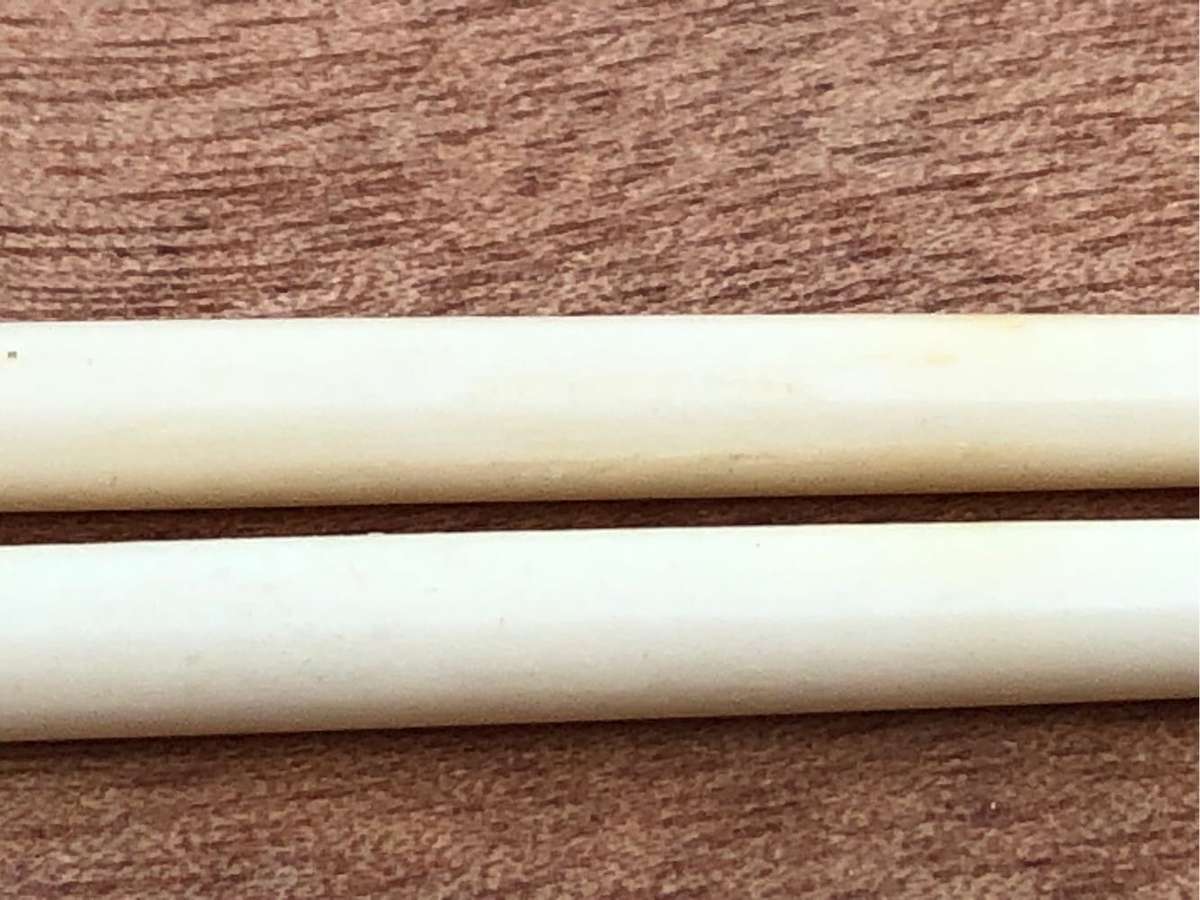 Stunning boxes set of Cloisonné and Ivory chop sticks