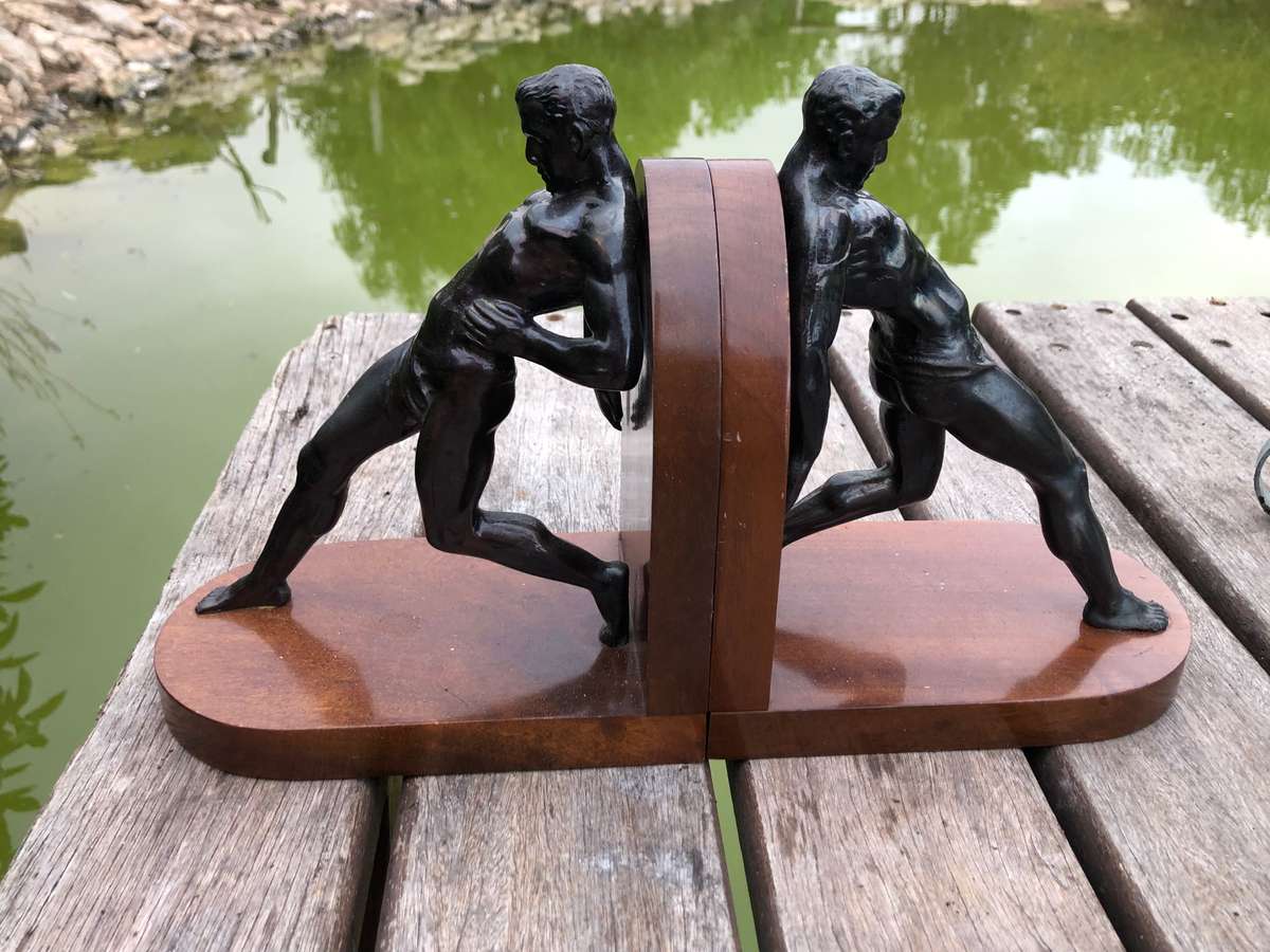 Fantastic pair of bronzed metal bookends