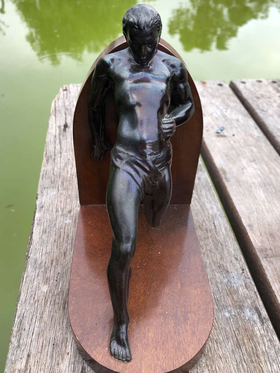 Fantastic pair of bronzed metal bookends