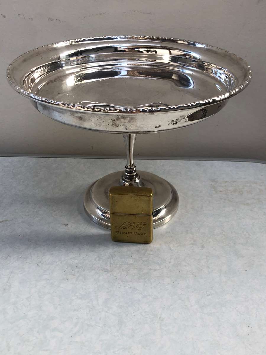 Simply stunning silver plated footed centre piece bowl by T H Hazlewood & Co