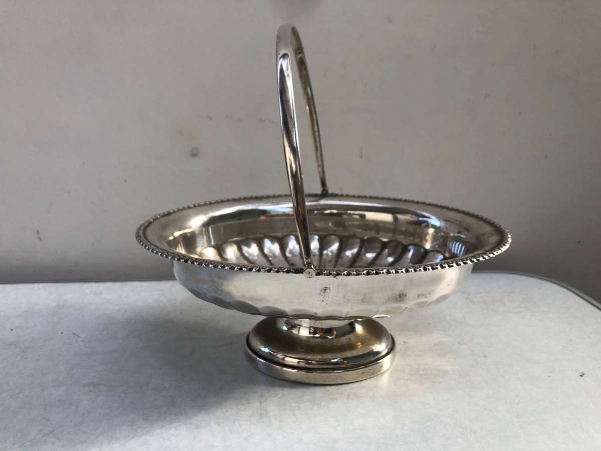 Silver plated centre piece bowl by A.S.P. Co with basket handle