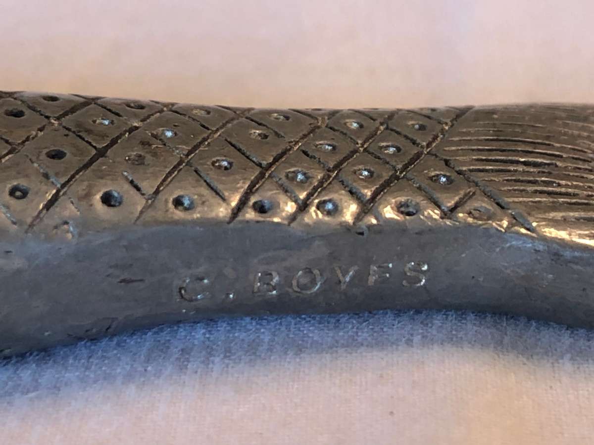 Carrol Boyes fish pattern cheese knife - non serrated blade