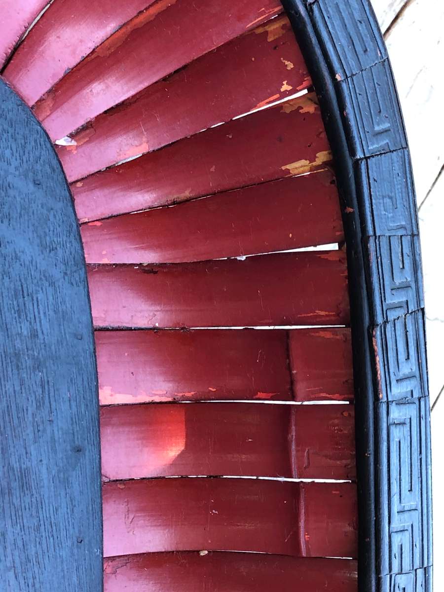 STUNNING RED AND BLACK LACQUERED CHINESE BAMBOO FRUIT BASKET