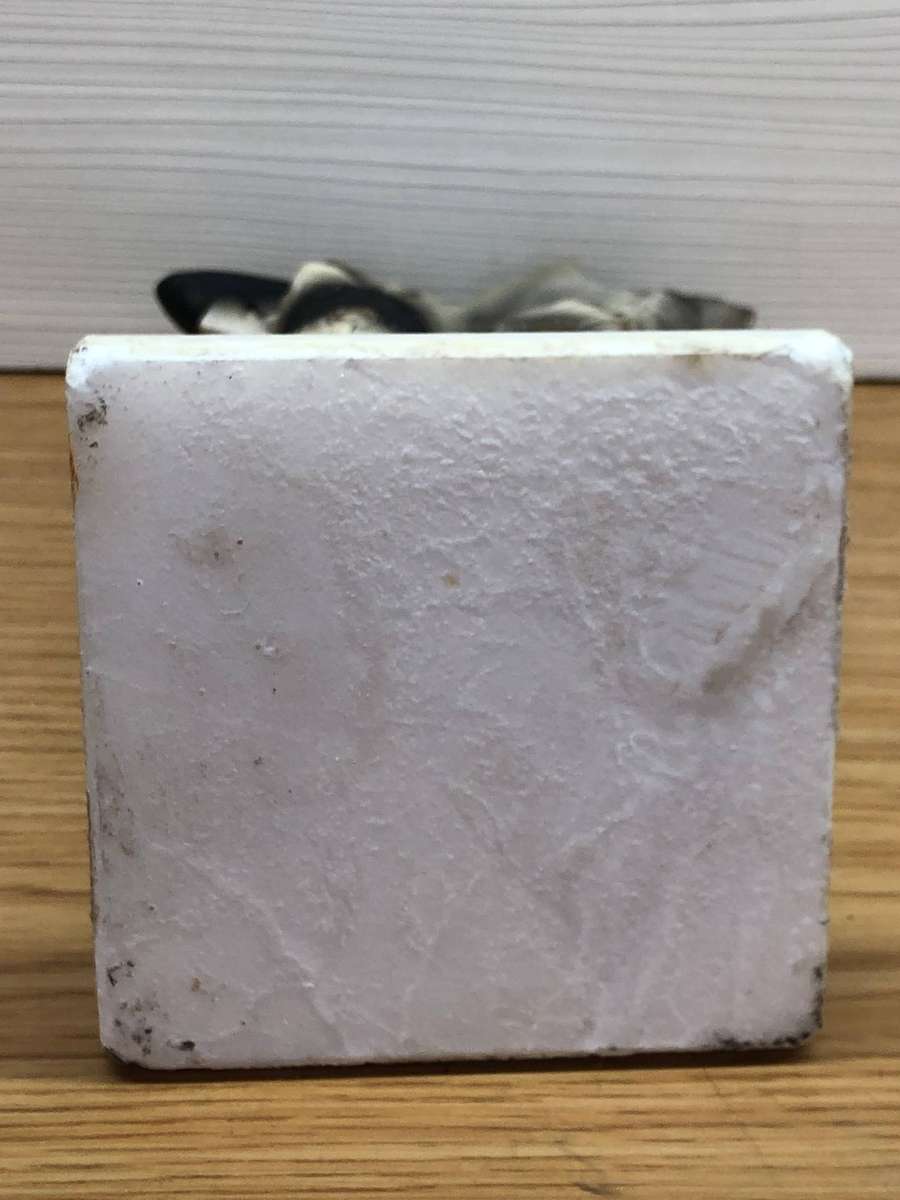 Italian statue (D'Ador) "The Kiss" stunning statue from the early 1990's