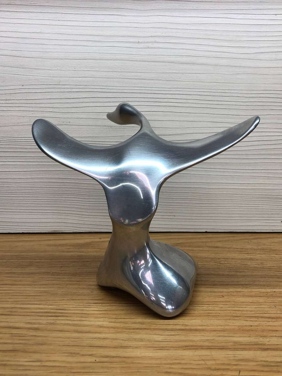 Large Hoselton Statue of a Goose - limited edition numbered 925 - signed