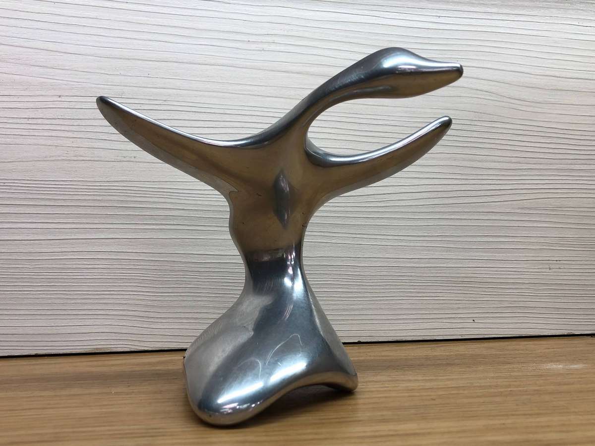 Large Hoselton Statue of a Goose - limited edition numbered 925 - signed