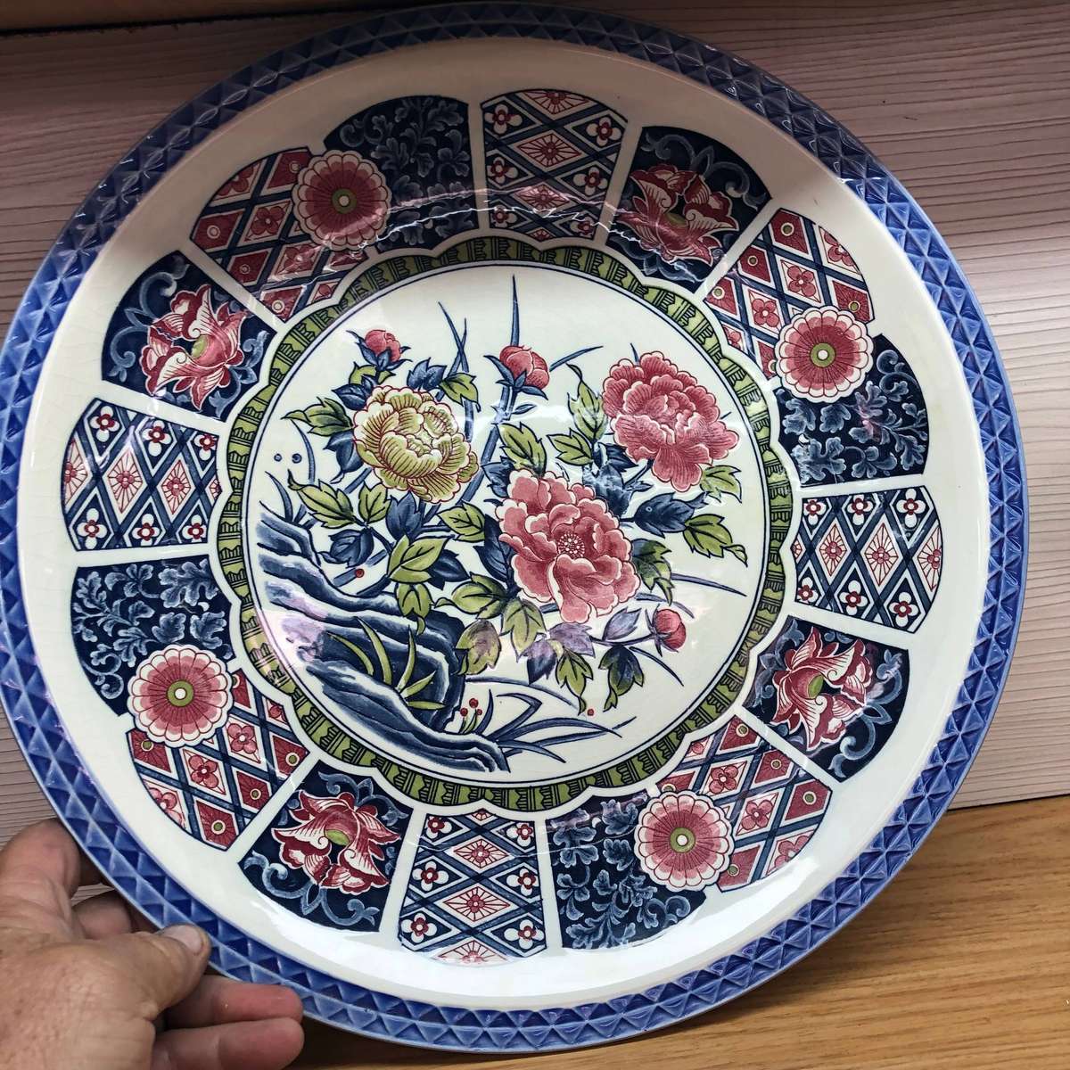 Old Japanese Imari Charger Plate large 380mm wide