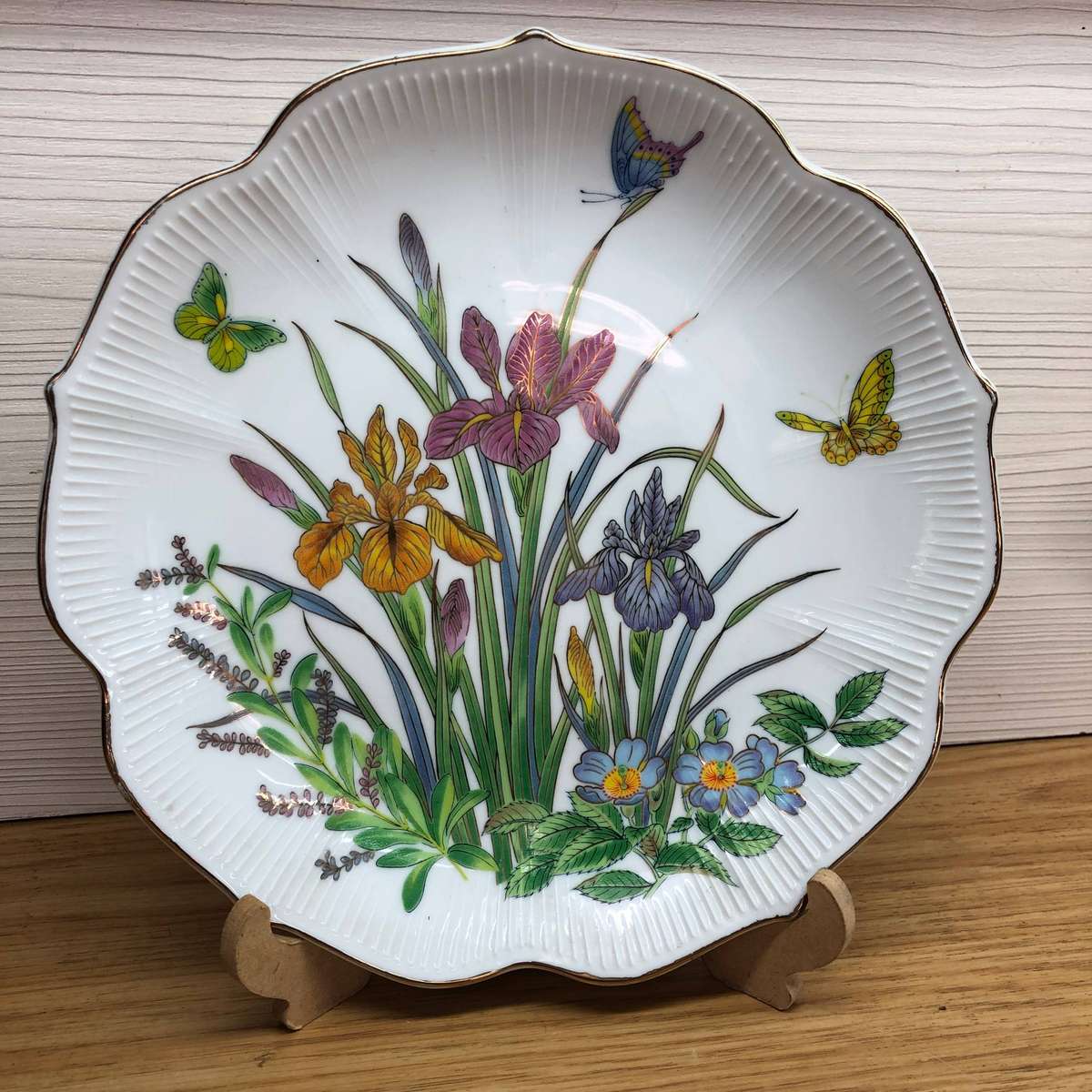 Vintage Srednick Japanese Iris And Butterfly Gold Trimmed Scalloped Plate