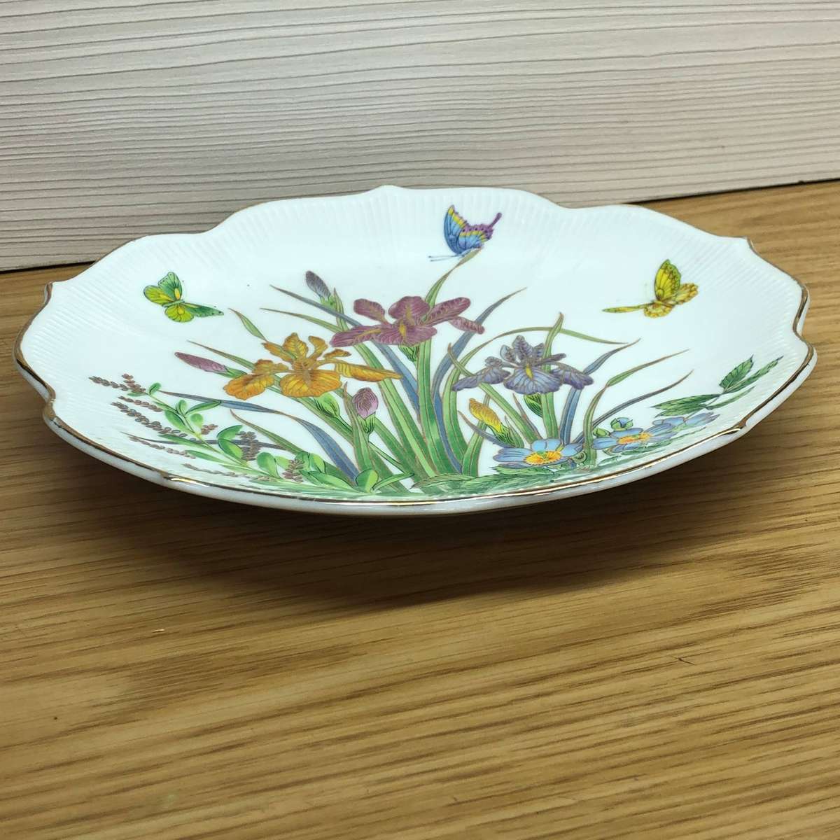 Vintage Srednick Japanese Iris And Butterfly Gold Trimmed Scalloped Plate