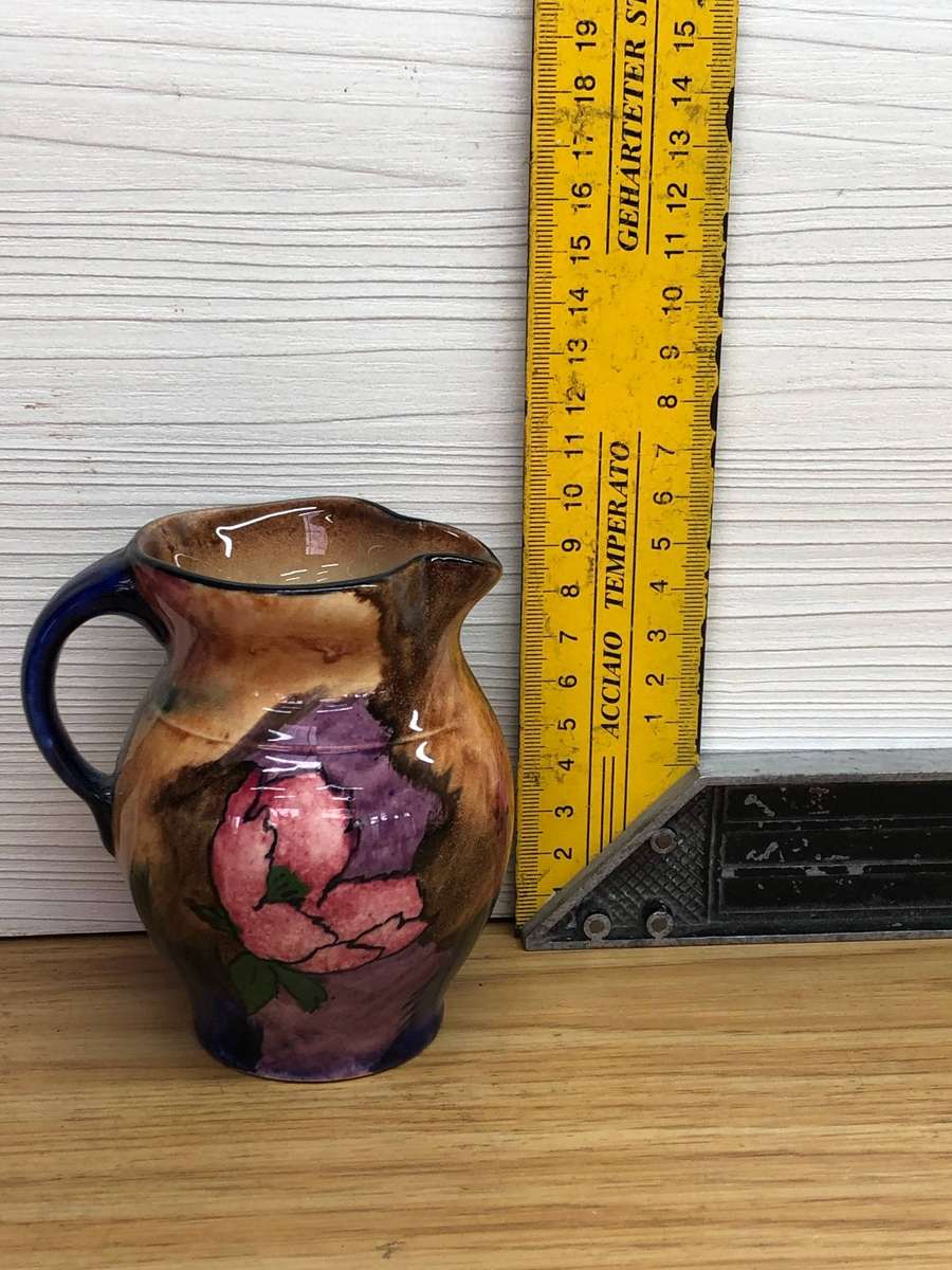 H & K Tunstall Milk Jug - Hollinshead and Kirkham (H&K) - c1930's