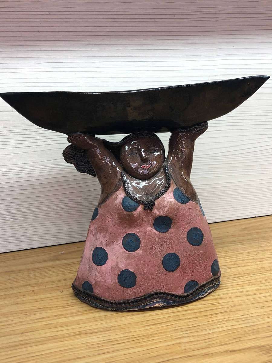 Beautiful statement piece , Pottery bowl by Jo Perez - NO DAMAGE !!!