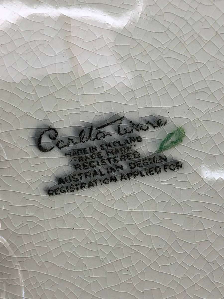 Carlton Ware - Stunning Plate , classic Australian design c1926 - 1987