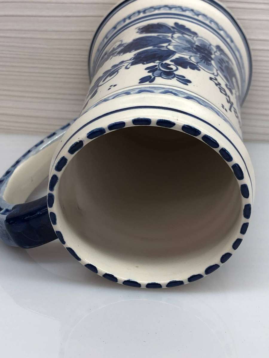 Signed Delft porcelain Heineken beer mug No 646 - hand painted