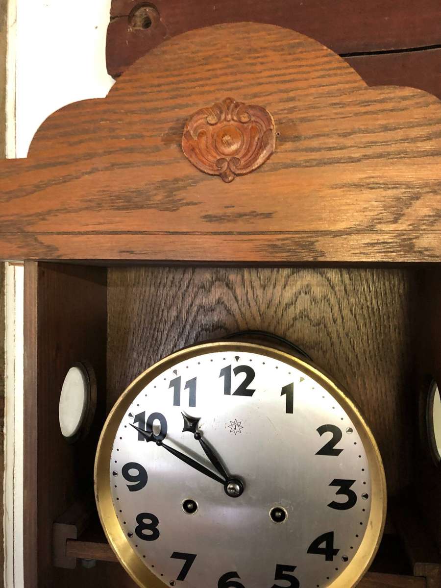 19th C Junghans old oak cased chiming wall clock - full working order with the key - circa 1890