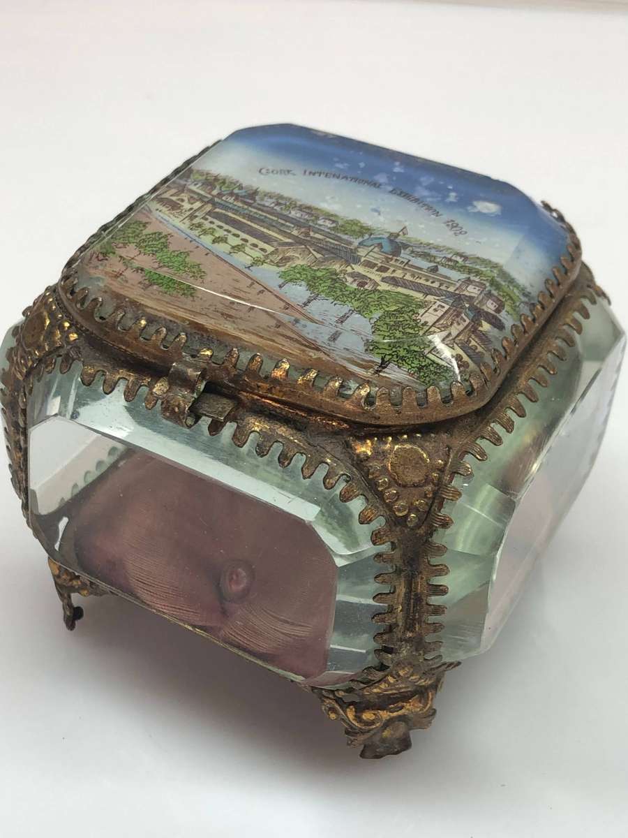 c19th Century French Worlds Fair series Ormolu Vitrine