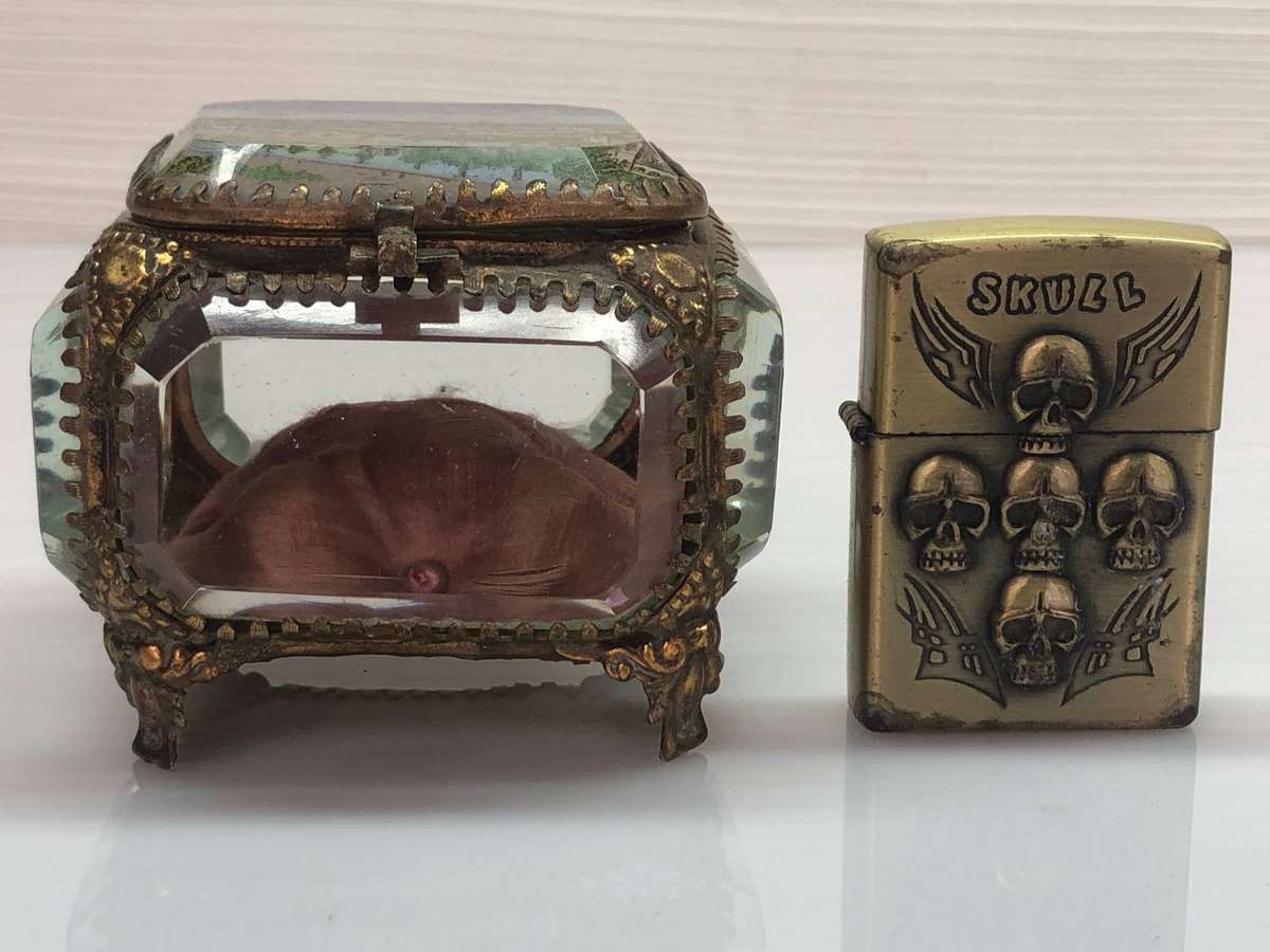 c19th Century French Worlds Fair series Ormolu Vitrine