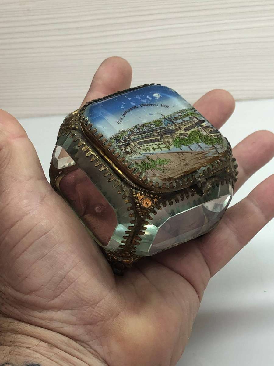 c19th Century French Worlds Fair series Ormolu Vitrine