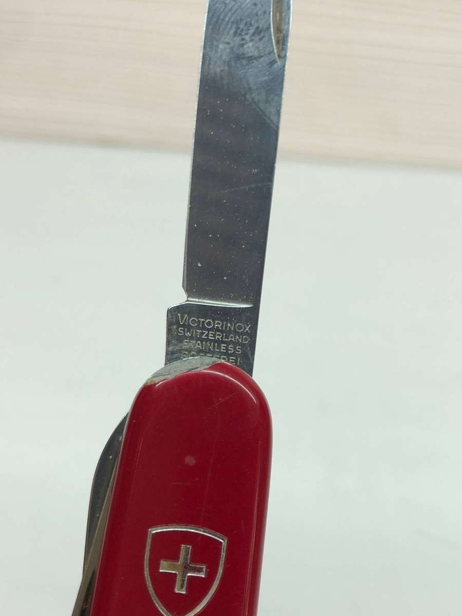 Victorinox Swiss Army Knife - Climber model with Red Scales