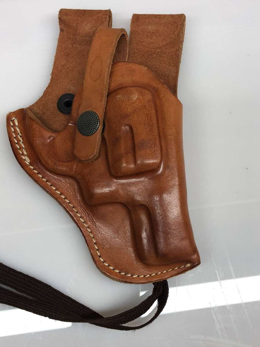 El Paso leather holster for a 38mm revolver - brand new