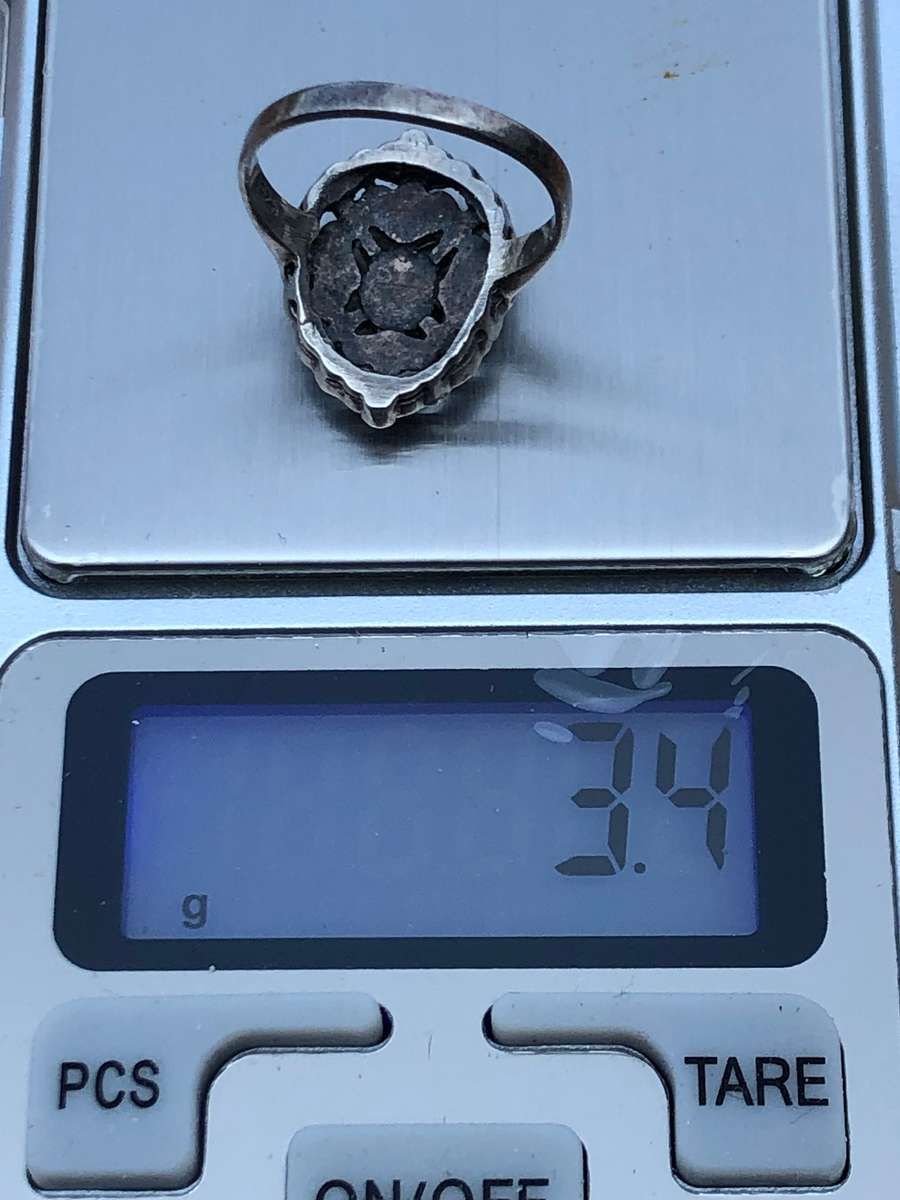 Stylish Vintage Sterling Silver Marcasite ring - 3.4g