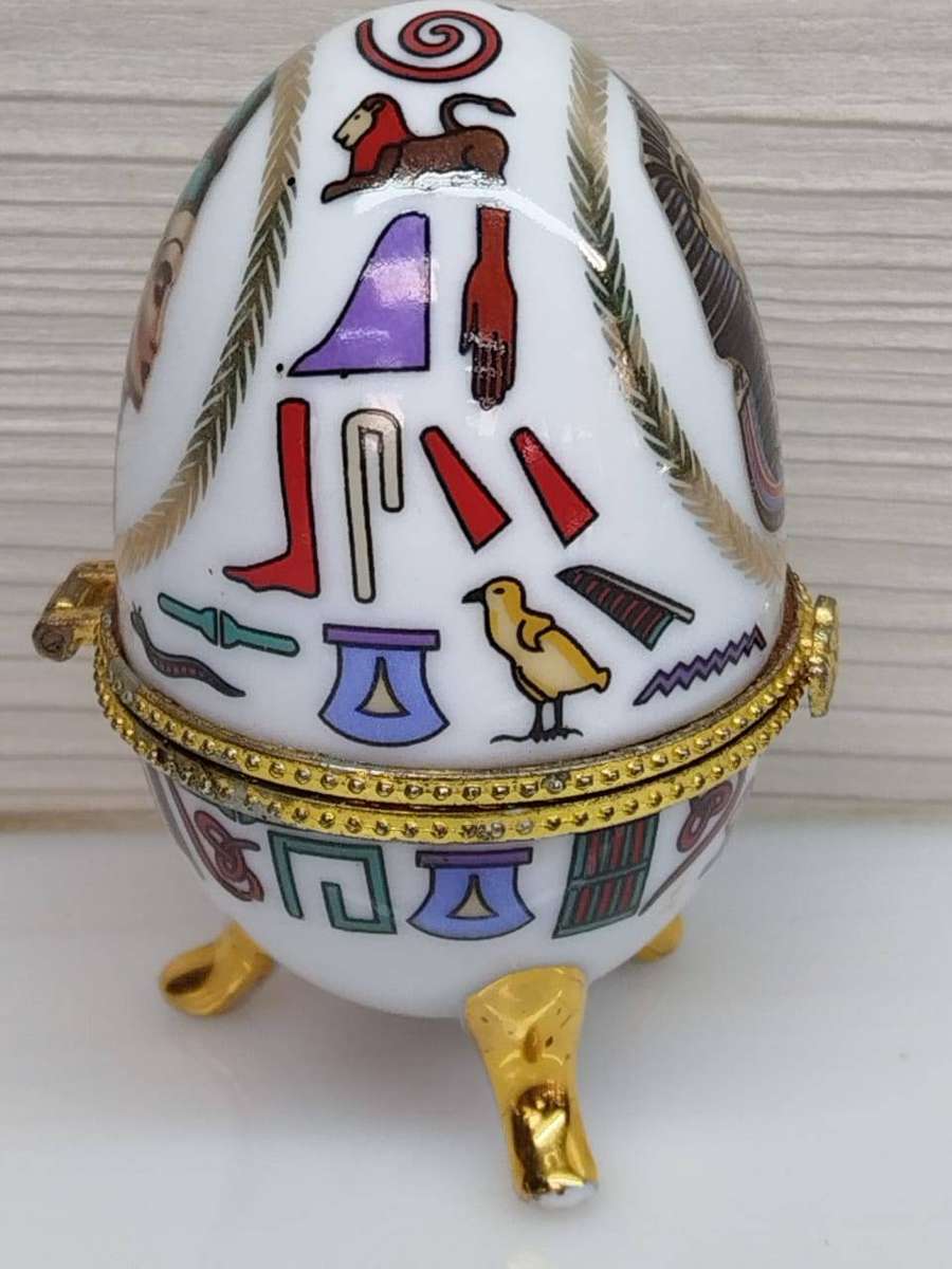 Limoges decorative porcelain opening egg on tripod feet - hand painted