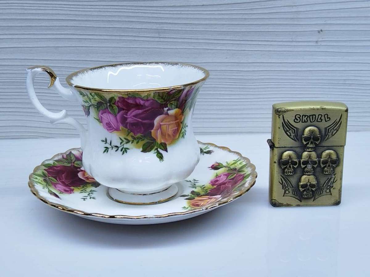 Royal Albert Old English Rose Tea Duo - read description