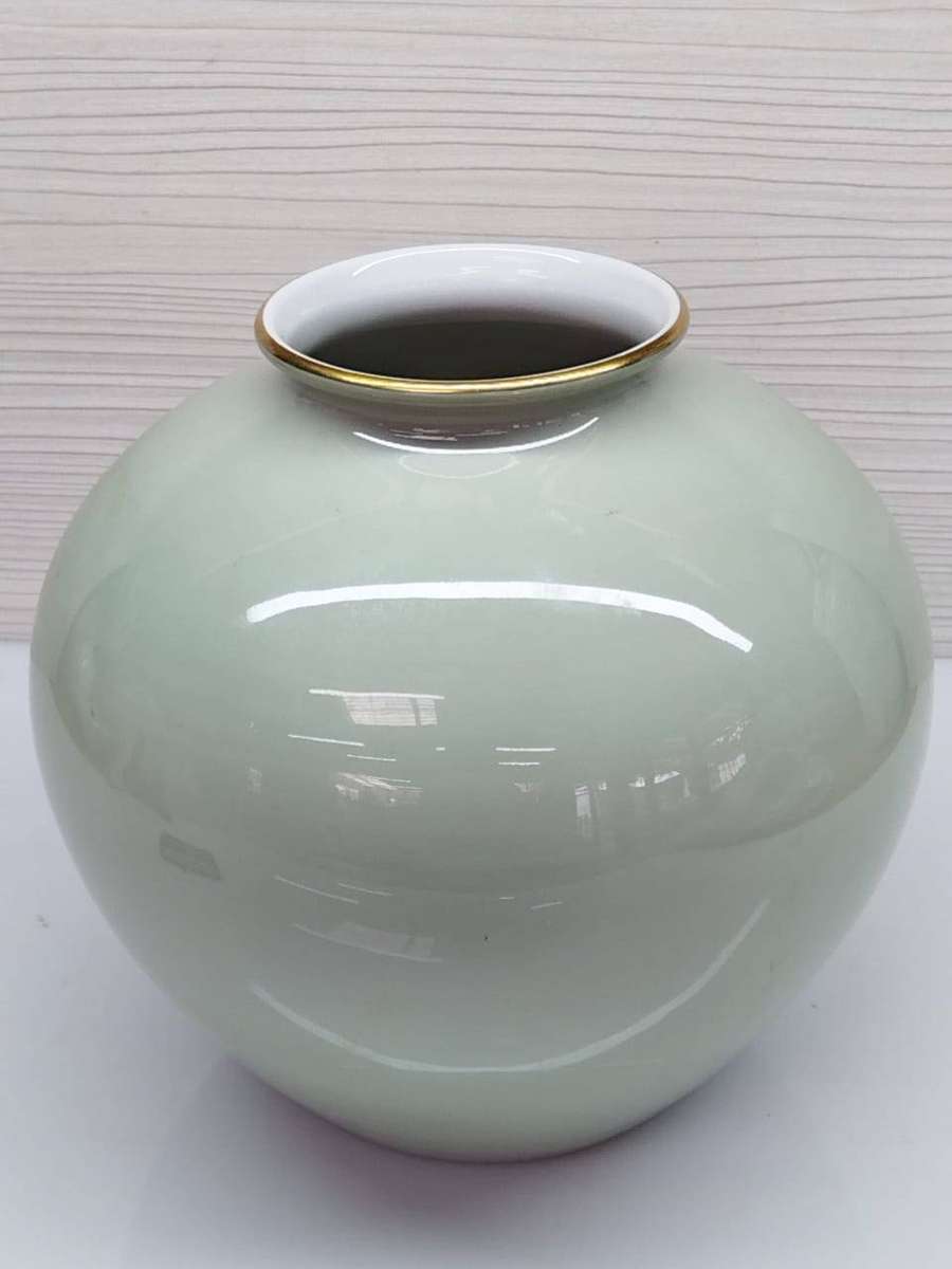 Vintage Rosenthal Selb-Germany "Model 1" Celadon Porcelain Kugelvase (1947)