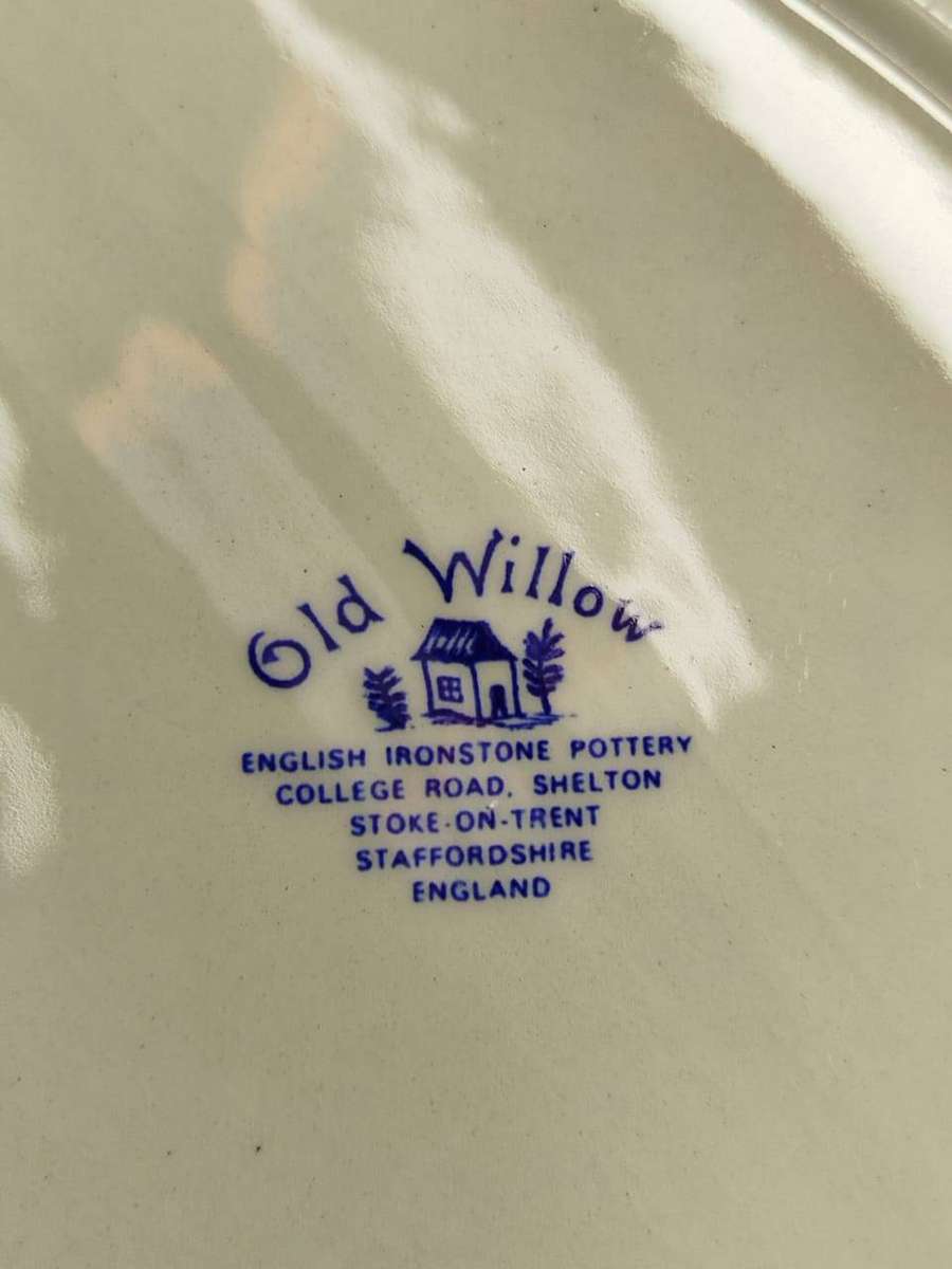 Vintage English Ironstone Pottery "Old Willow" Platter (29cm) - Immaculate/As New