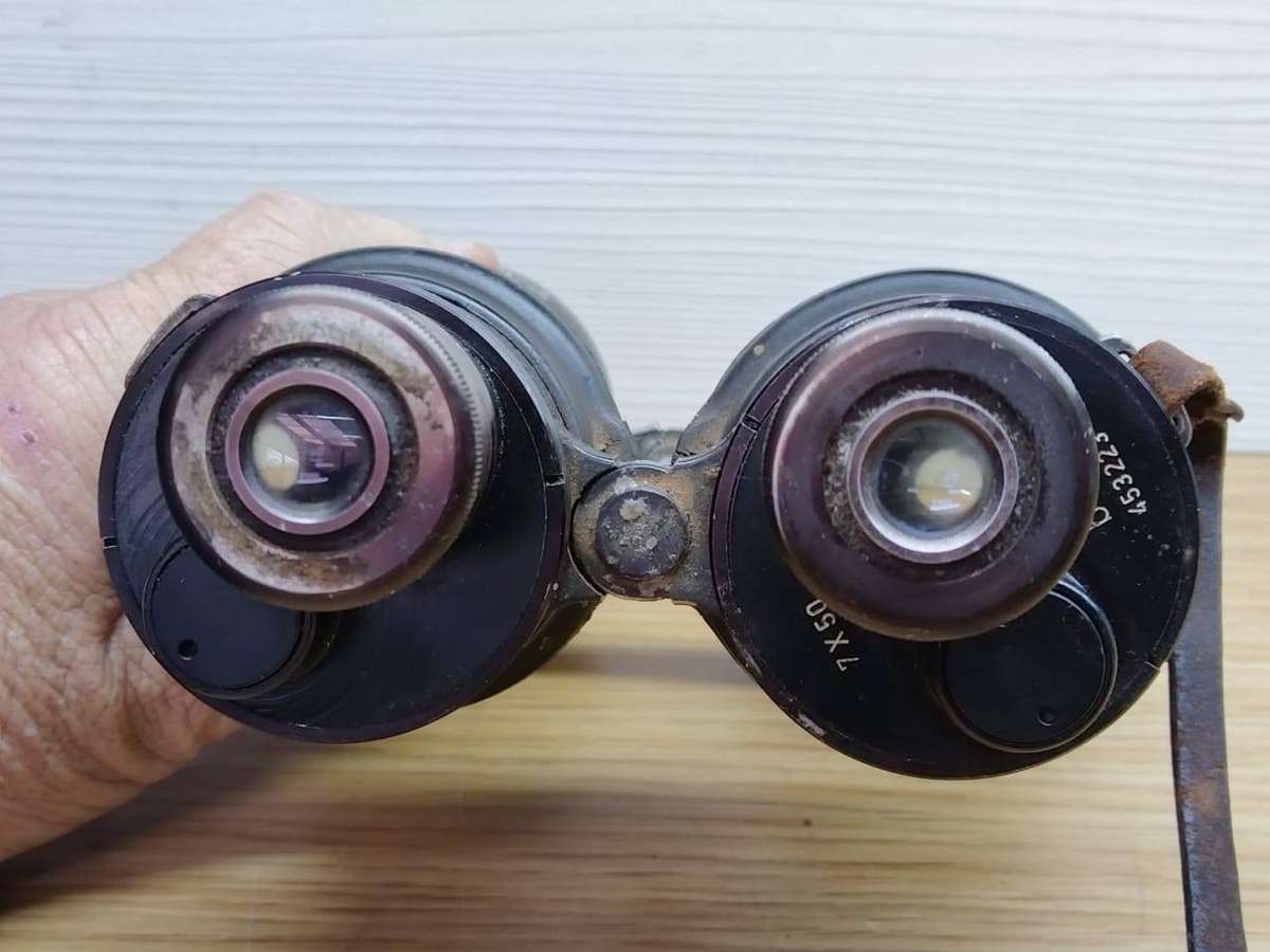 WWII German Kriegsmarine 7x50 U-Boat Binoculars  Ernst Leitz (beh)  Matching Serial, Intact Rubber