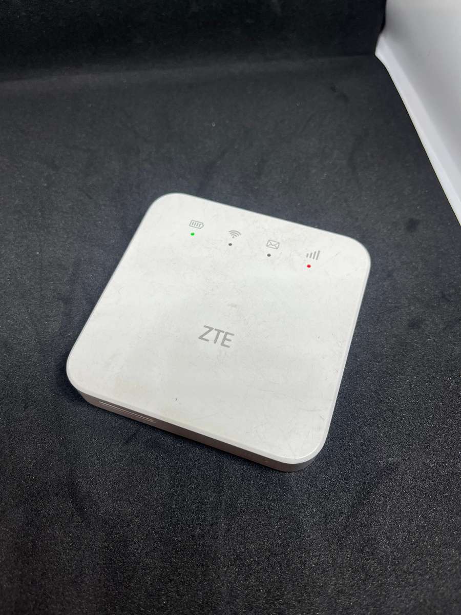 ZTE MiFi router for parts or repair