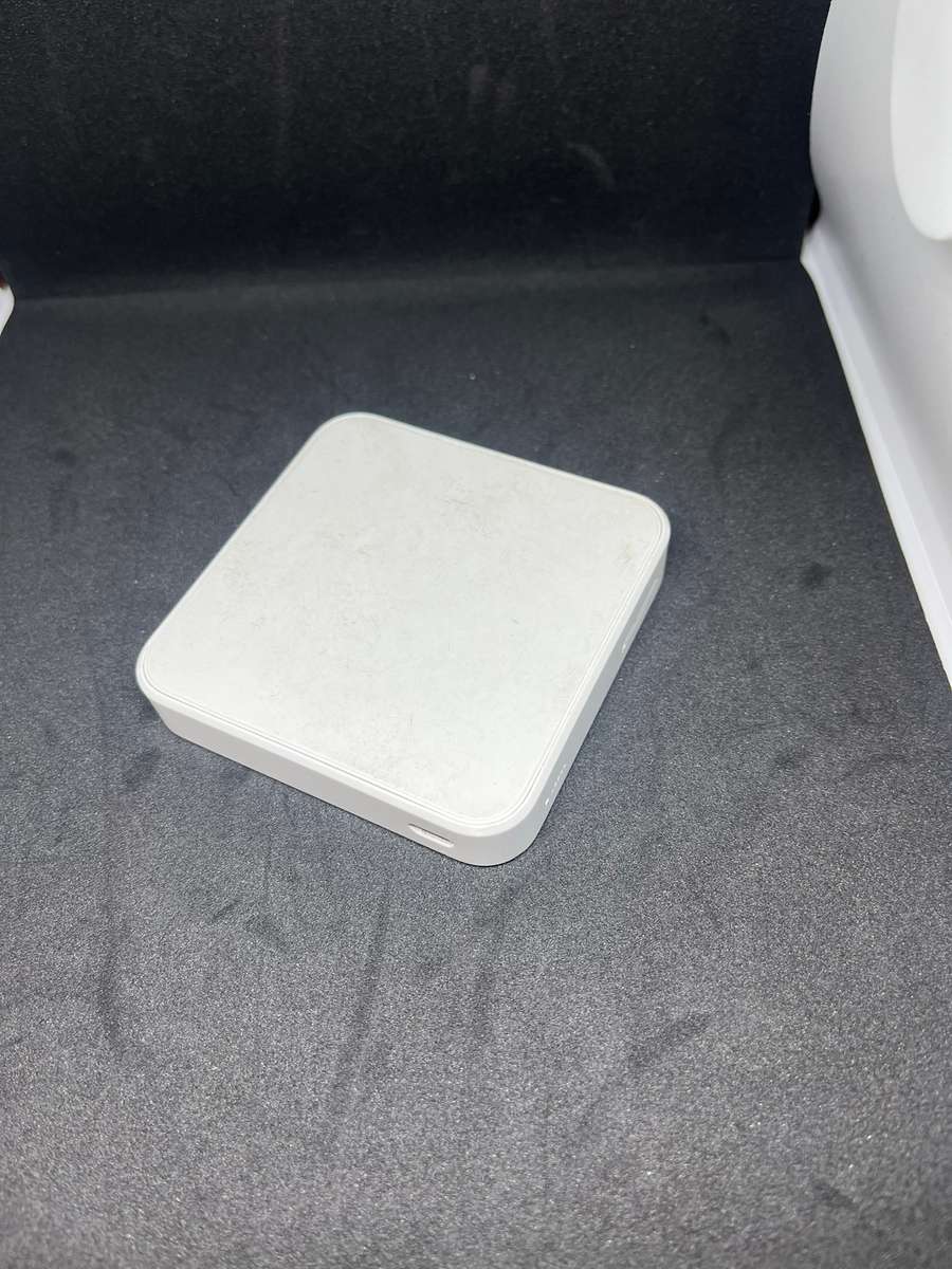 ZTE MiFi router for parts or repair