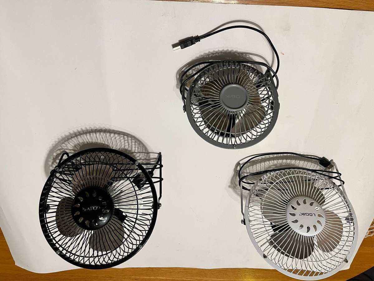 3 x Desktop Cooling Fans