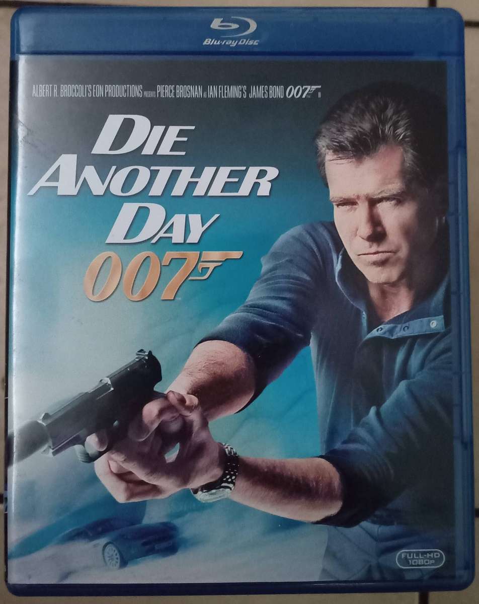 007 - Die Another Day (2002) - Blu-Ray