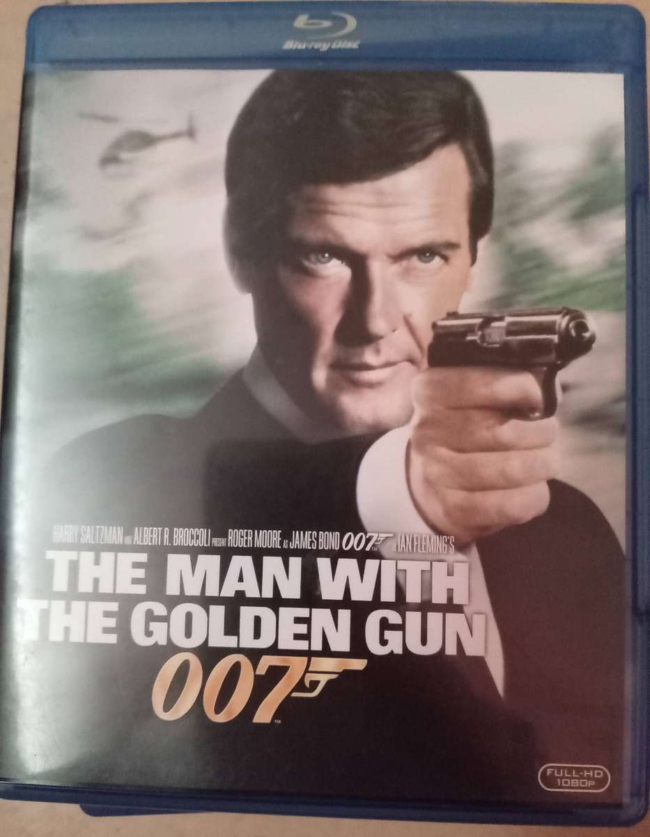 007 - The Man With The Golden Gun (1974) - Blu-Ray