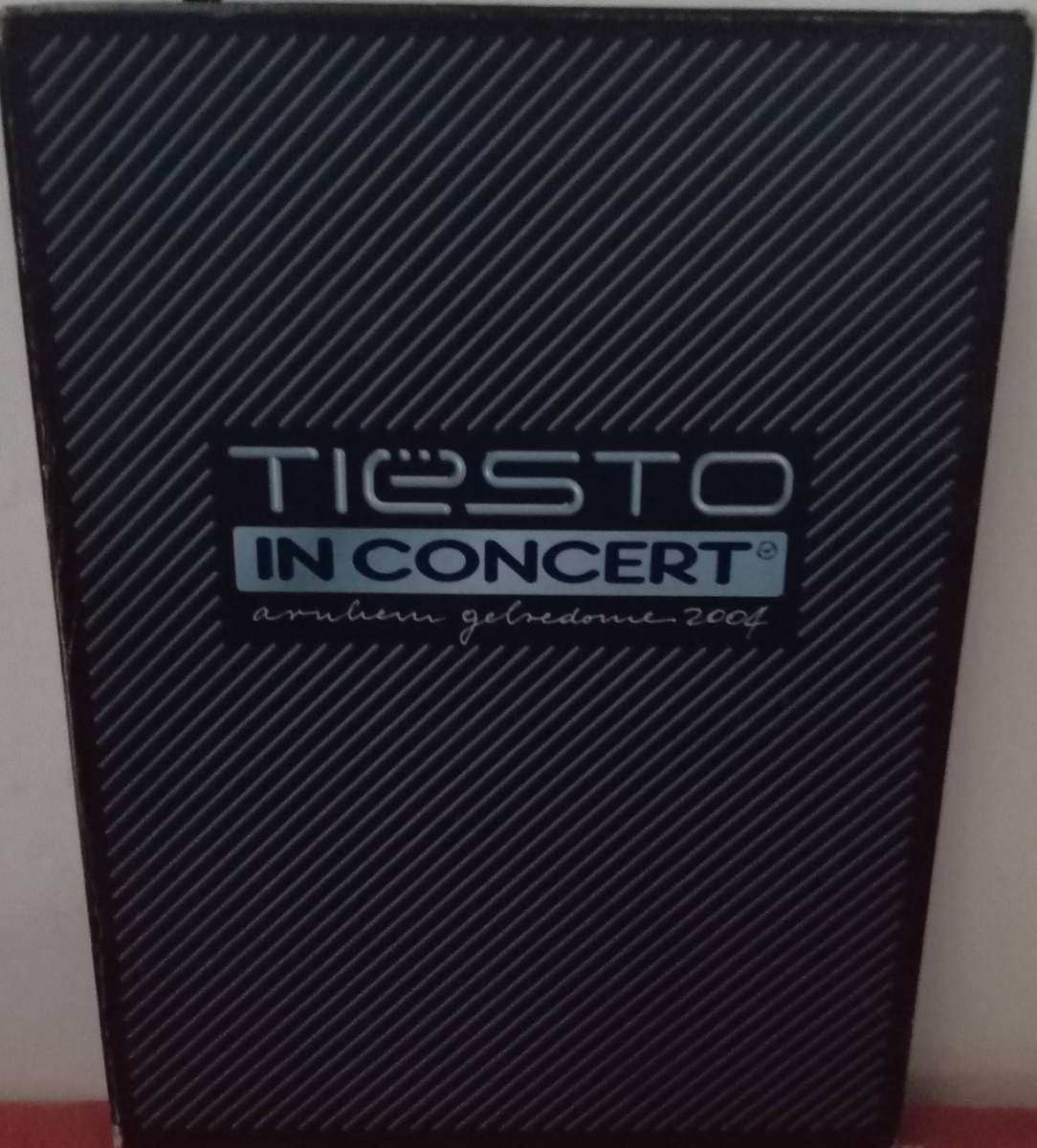 DJ Tiesto - In Concert Arnhem, Gelderland, Netherlands (2003) - DVD (Original)