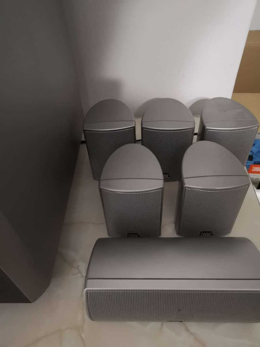 JBL Surround Sound Speaker System (SCS146)