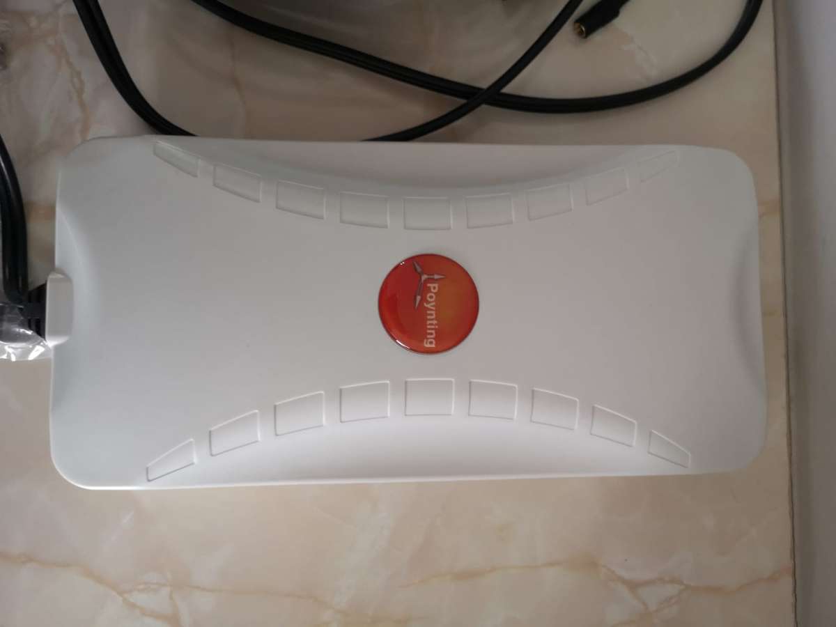 FLASH SALE *** Poynting XPOL-6 (X-Polarised, High Gain, Directional LTE Antenna (2X2 MIMO)) ***