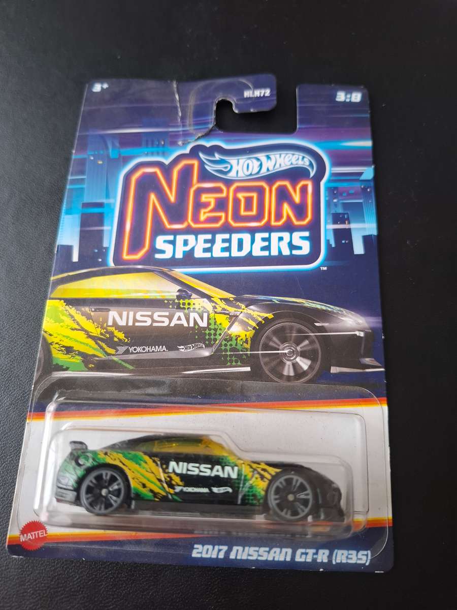 Hot wheels Nissan GTR
