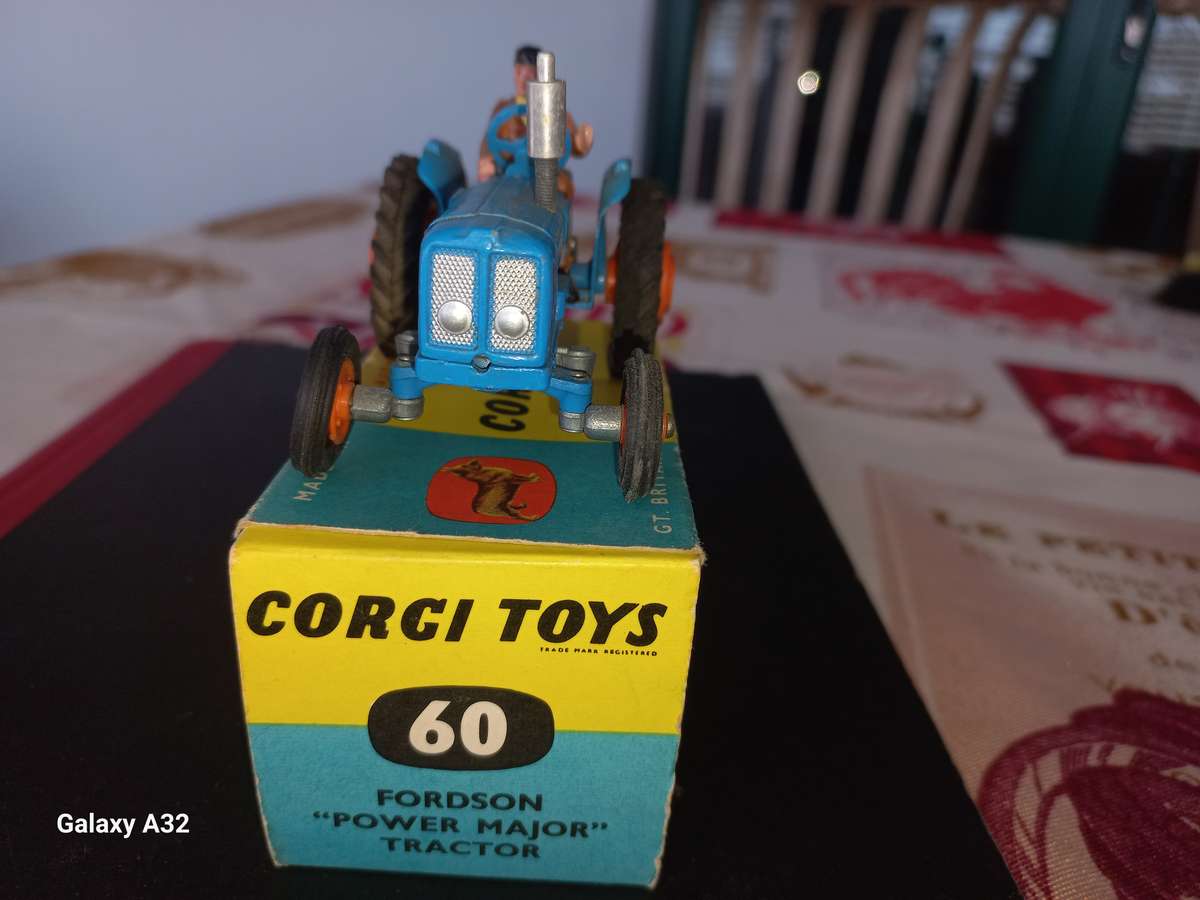 Corgi Fordson  major tractor