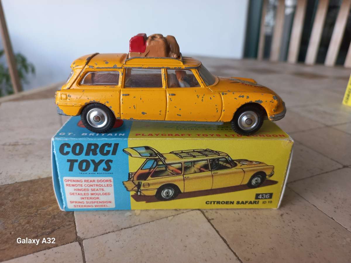 Corgi Citroën Safari