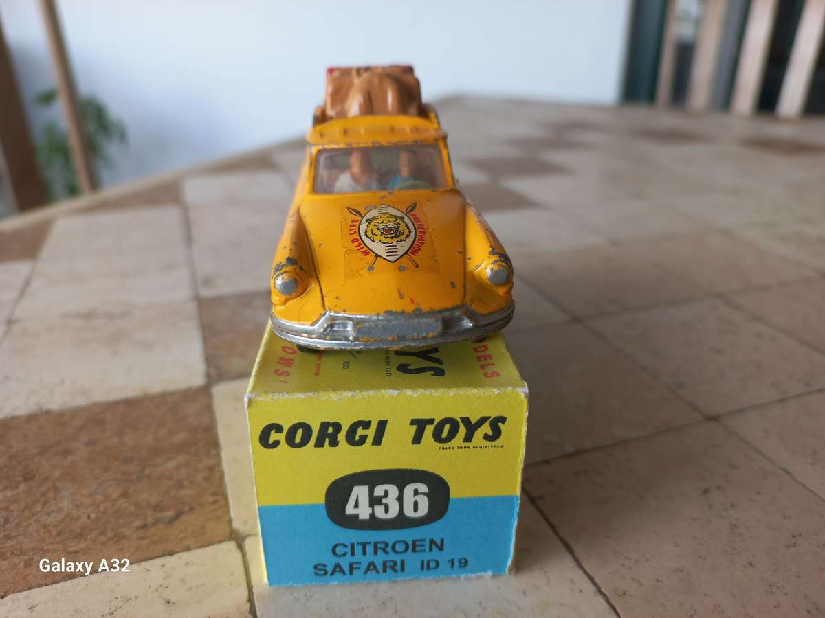 Corgi Citroën Safari