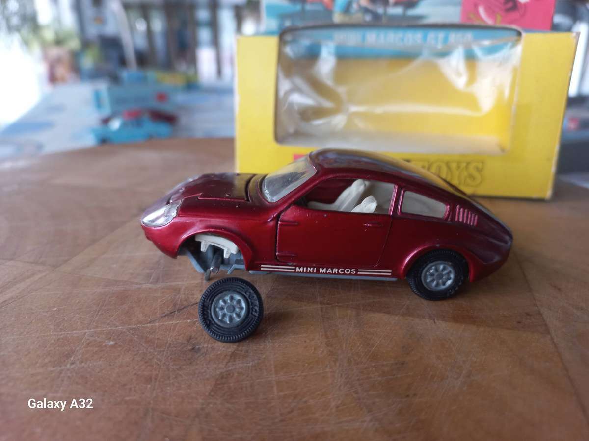 Corgi Mini Marcos