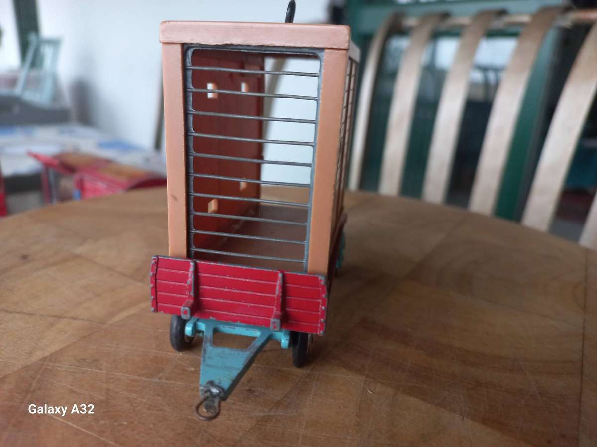 Corgi chipperfield circus platform trailer