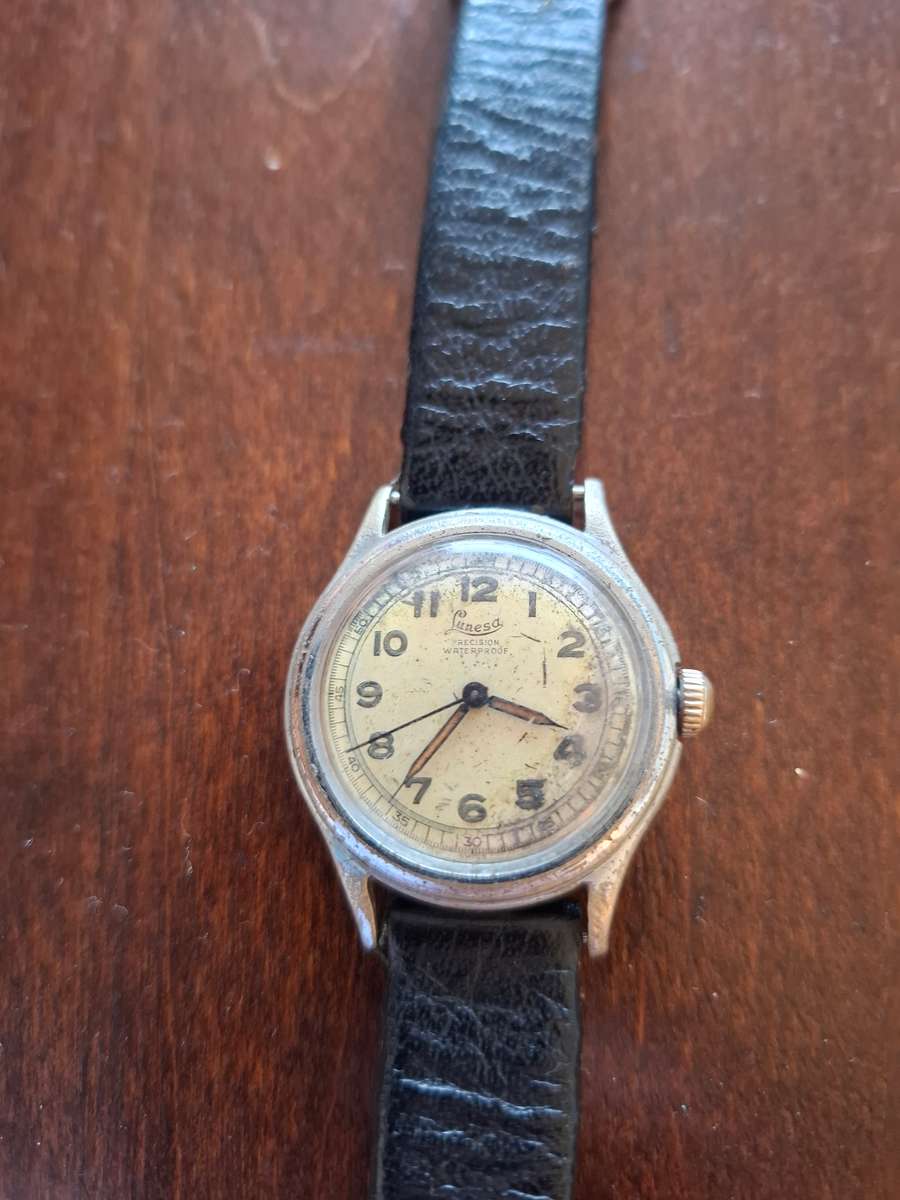 Vintage Lunesa Watch(Faulty)