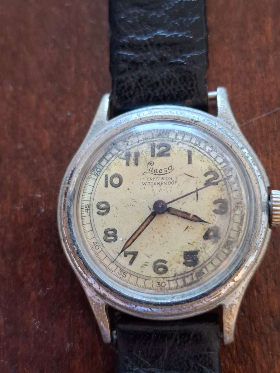 Vintage Lunesa Watch(Faulty)